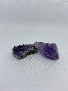 Light purple amethyst stone choker with river pearl